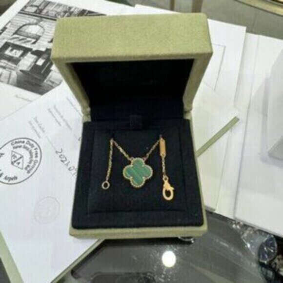 Authentic Van Cleef & Arpels Vintage Alhambra 18K Yellow Gold Necklaces - Picture 6 of 8